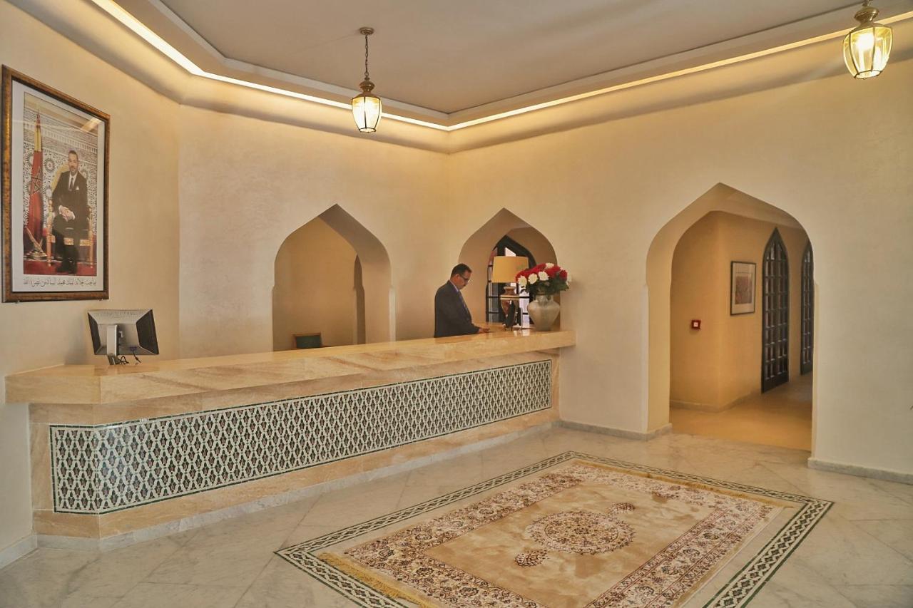 Hotel Parador Al-Ajoen Buitenkant foto