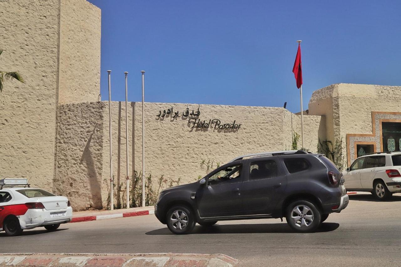 Hotel Parador Al-Ajoen Buitenkant foto